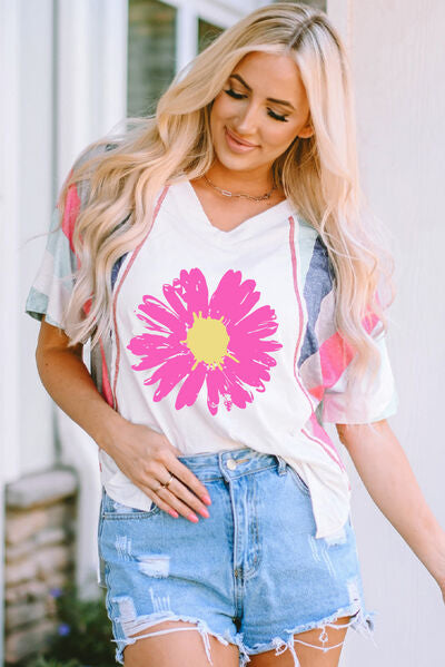 Daisy Graphic V-Neck Half Sleeve T-Shirt - Pahabu - Women's Clothing & Shop