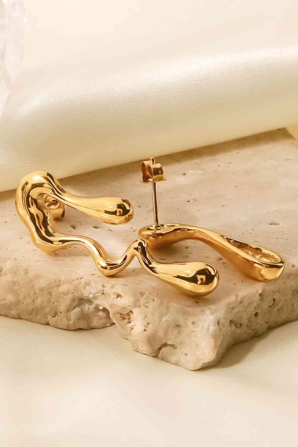 18K Gold Plated Geometric Mismatched Earrings - Pahabu