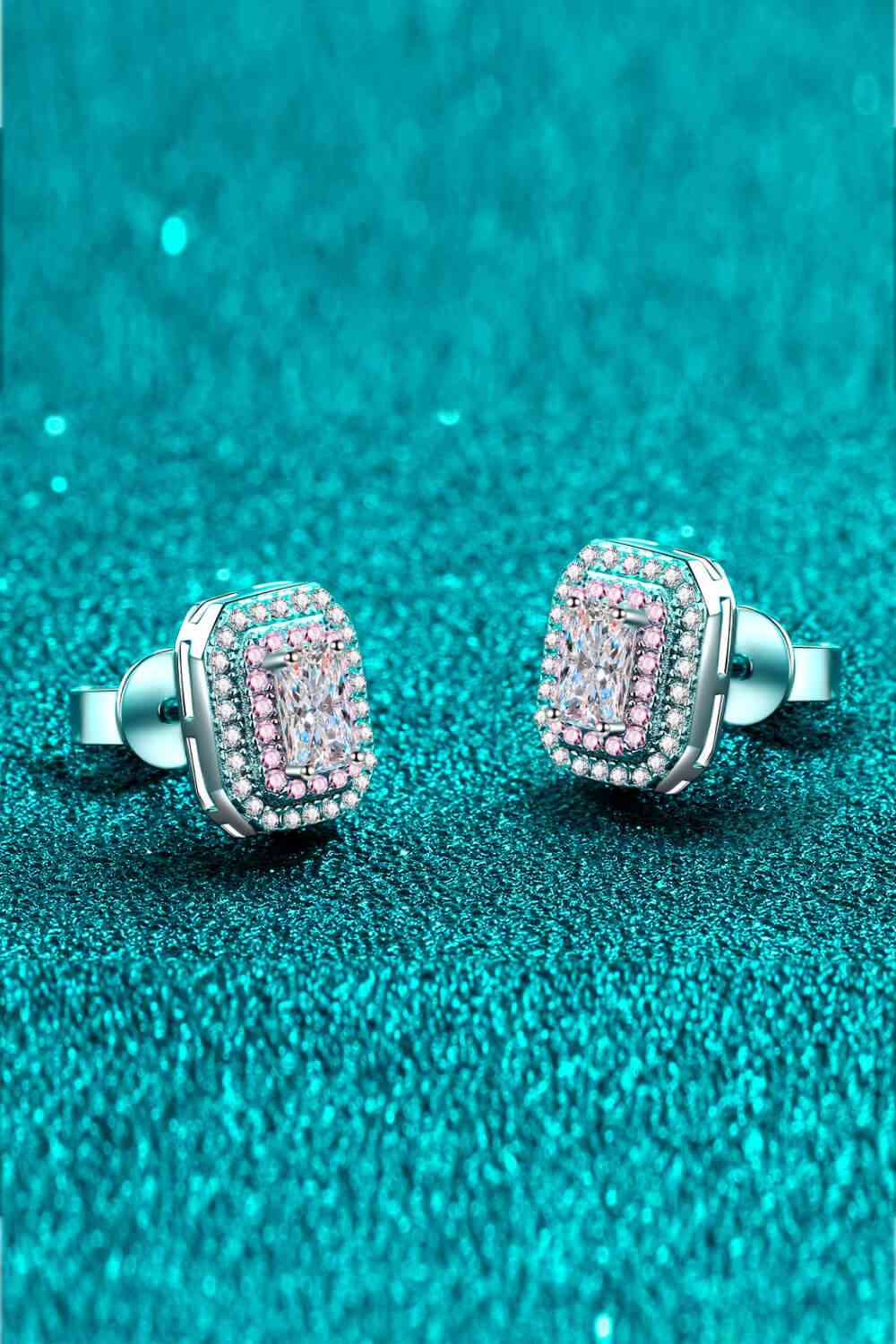 1 Carat Moissanite and Zircon Contrast Geometric Stud Earrings - Pahabu