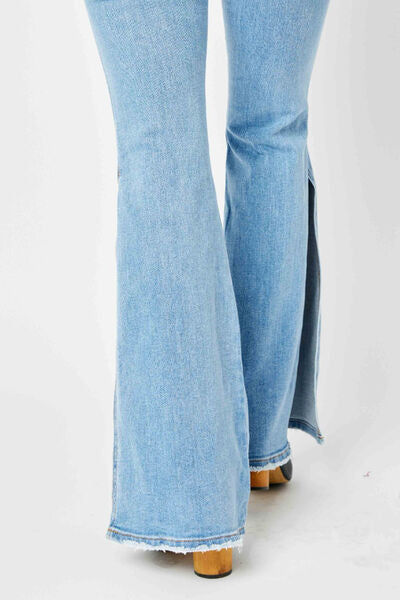 Judy Blue Full Size Mid Rise Raw Hem Slit Flare Jeans - Pahabu